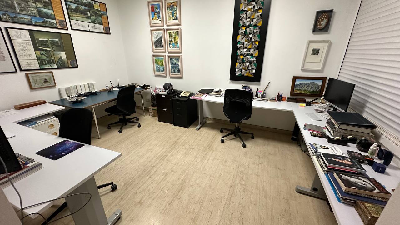 Altamira-Apartamento-Oficina Apartamento Planta Baja en Venta en Altamira, Caracas – 783m², 6 Habitaciones, 6 Baños y 7 Puestos de Estacionamiento