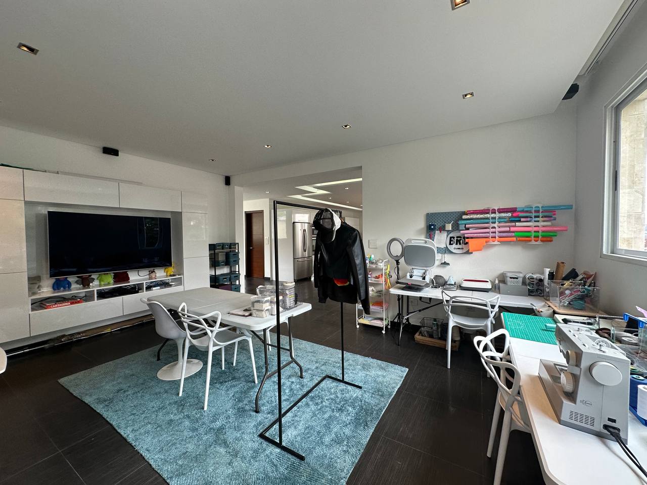 Altamira-Casa-Oficina Casa en Venta en Altamira, Caracas – 1.800m², 8 Habitaciones, 8.5 Baños y 6 Puestos de Estacionamiento