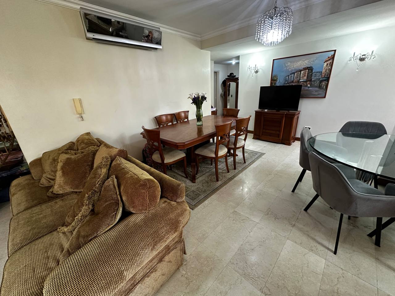 Campo Alegre-PH-Comedor Pent House Dúplex en Venta en Campo Alegre, Caracas – 218m², 4 Habitaciones, 4 Baños y 4 Puestos de Estacionamiento