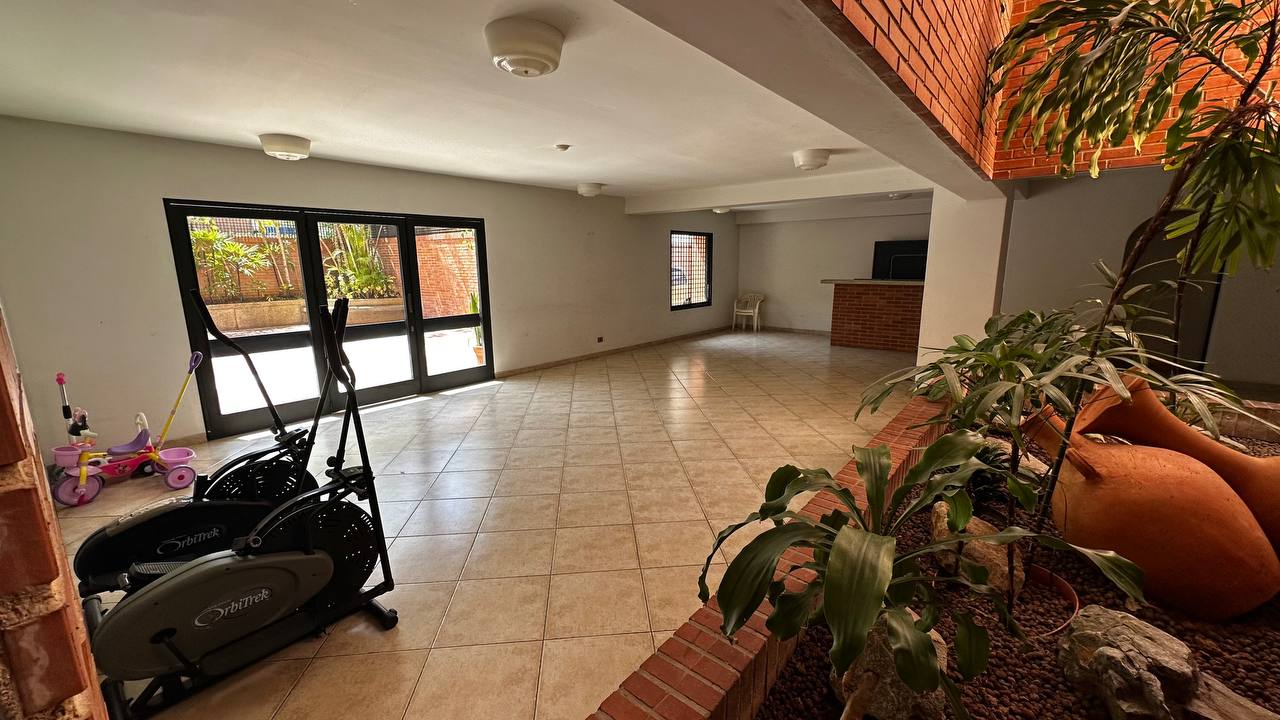 Campo Alegre-PH-Salon Pent House Dúplex en Venta en Campo Alegre, Caracas – 218m², 4 Habitaciones, 4 Baños y 4 Puestos de Estacionamiento
