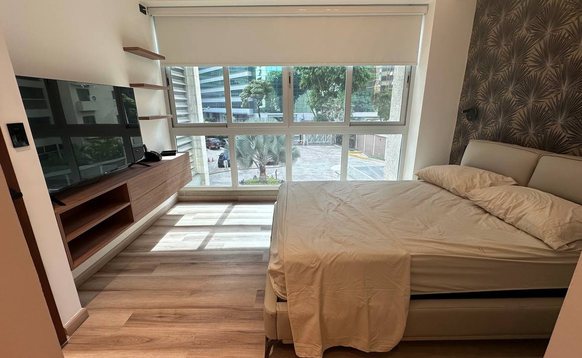 Apartamento en Venta y Alquiler en Campo Alegre, Caracas – 67m², 1 Habitación, 1 Baño y 2 Puestos de Estacionamiento
