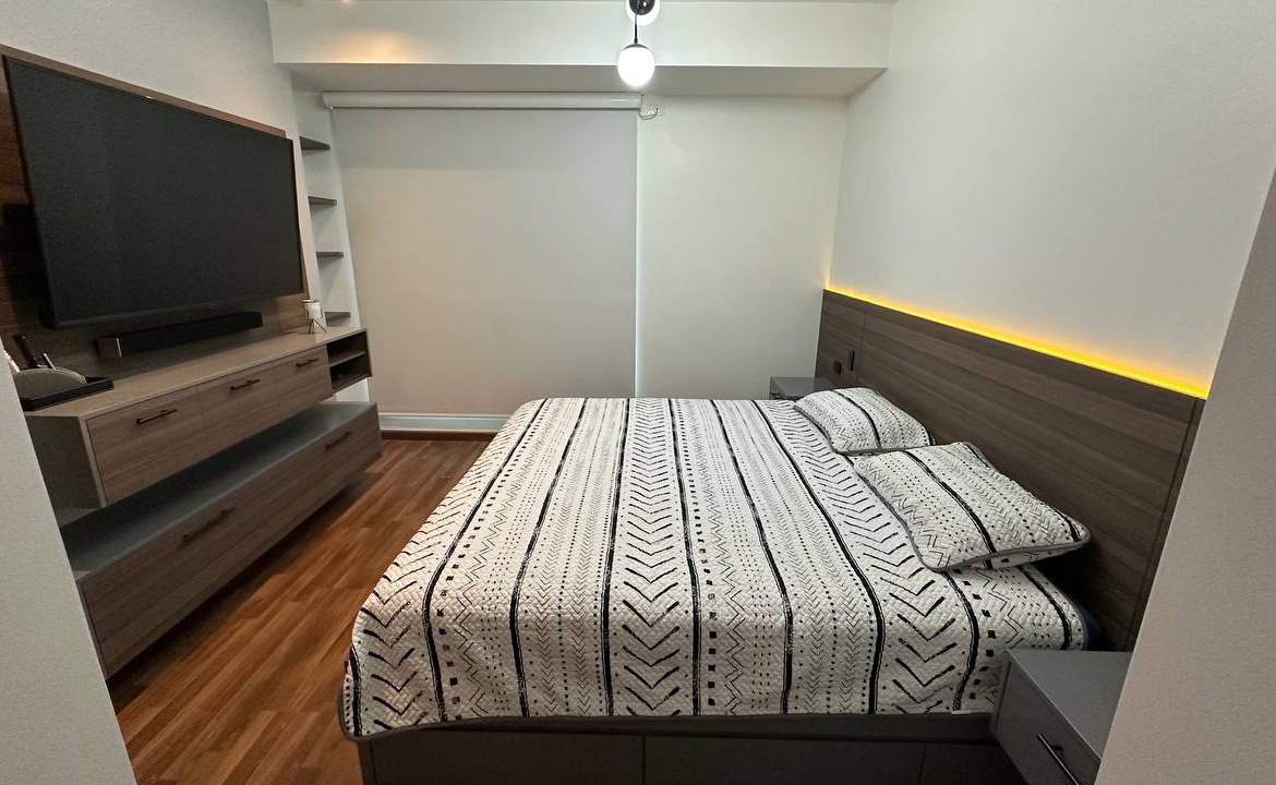 Apartamento en Alquiler en Campo Alegre, Caracas – 90m², 2 Habitaciones, 2 Baños y 2 Puestos de Estacionamiento