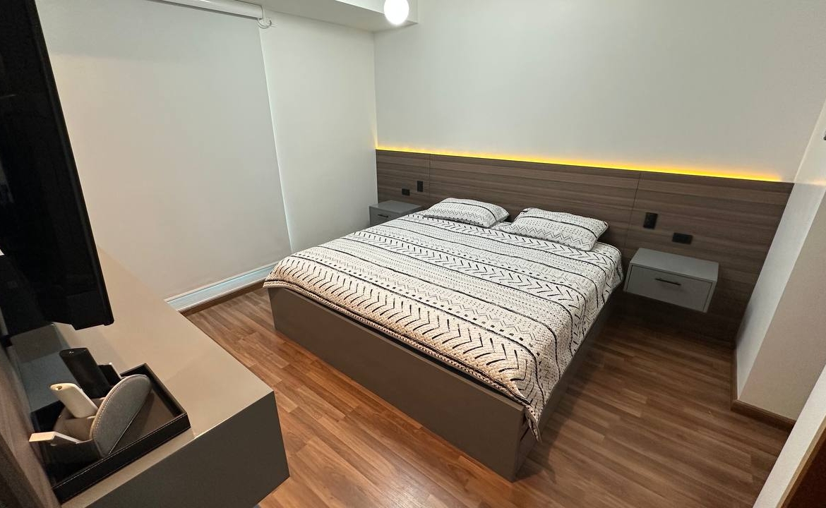 Apartamento en Alquiler en Campo Alegre, Caracas – 90m², 2 Habitaciones, 2 Baños y 2 Puestos de Estacionamiento