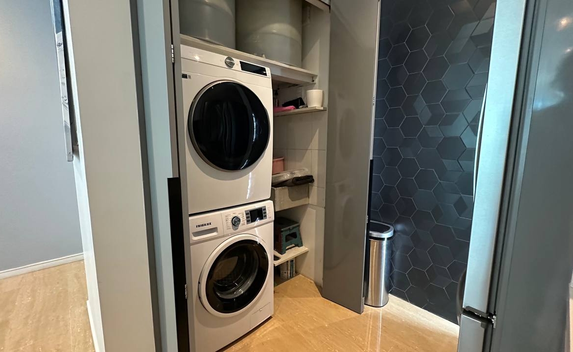 Apartamento en Alquiler en Campo Alegre, Caracas – 90m², 2 Habitaciones, 2 Baños y 2 Puestos de Estacionamiento