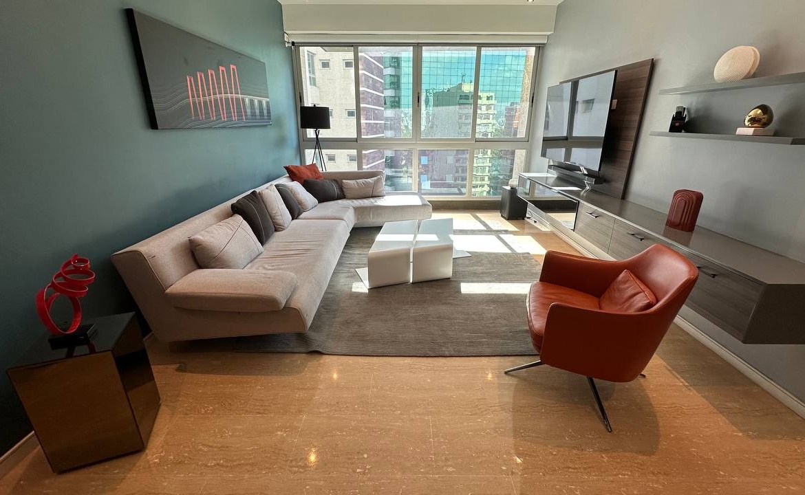 Apartamento en Alquiler en Campo Alegre, Caracas – 90m², 2 Habitaciones, 2 Baños y 2 Puestos de Estacionamiento