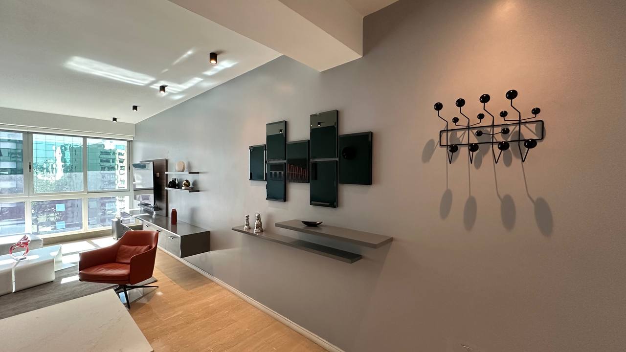 Campo Alegre-Piso9-Sala3 Apartamento en Alquiler en Campo Alegre, Caracas – 90m², 2 Habitaciones, 2 Baños y 2 Puestos de Estacionamiento