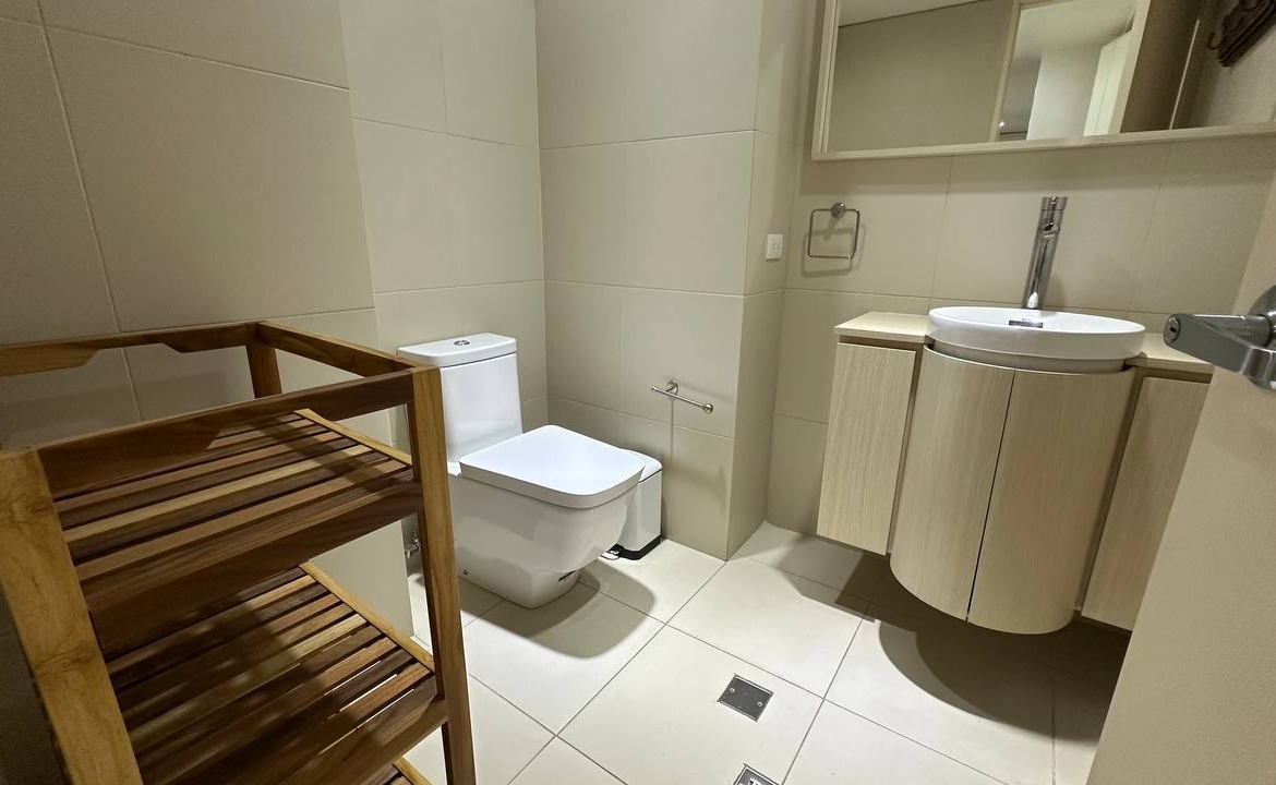 Apartamento en Alquiler en Campo Alegre, Caracas – 60m², 1 Habitación, 1 Baño y 1 Puesto de Estacionamiento