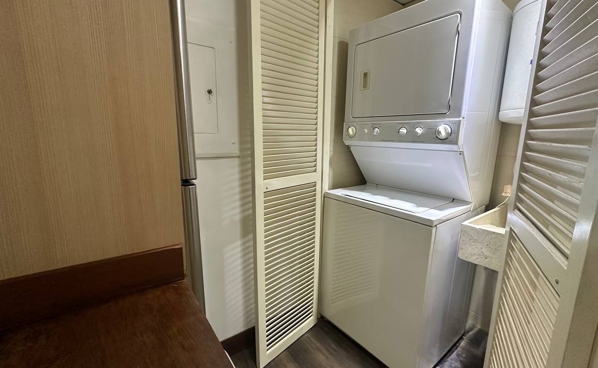 Apartamento en Alquiler en Campo Alegre, Caracas – 60m², 1 Habitación, 1 Baño y 1 Puesto de Estacionamiento