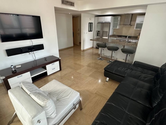 Apartamento en Alquiler en Campo Alegre, Caracas – 92m², 2 Habitaciones, 2 Baños y 2 Puestos de Estacionamiento