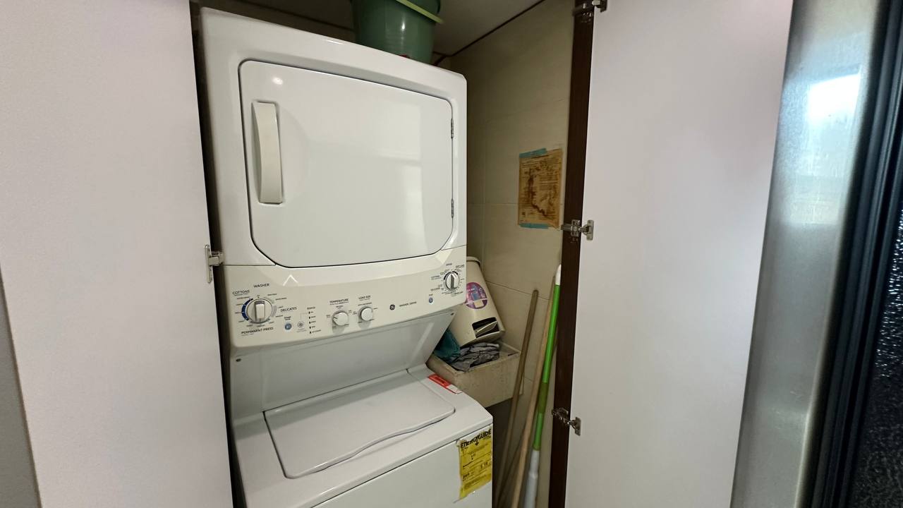 Campo Alegre-TorreB-Lavandaría Apartamento en Alquiler en Campo Alegre, Caracas – 92m², 2 Habitaciones, 2 Baños y 2 Puestos de Estacionamiento