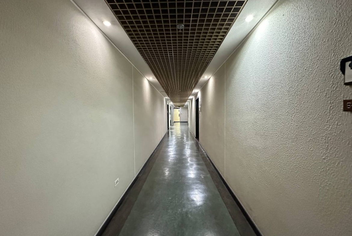 Oficina en Alquiler en La Castellana, Caracas – 114m², 1 Baño y 2 Puestos de Estacionamiento