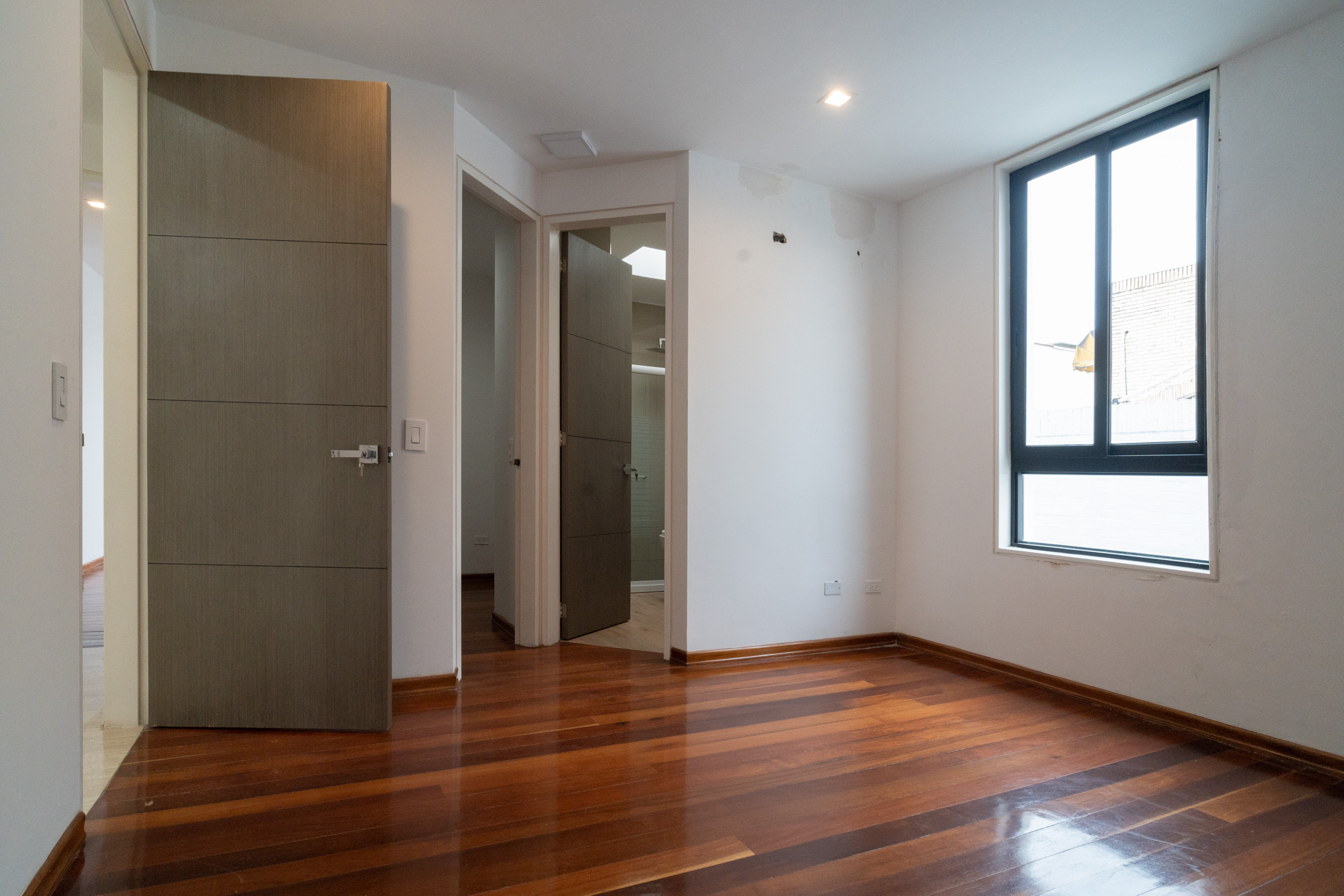 La Lagunita-Casa-Areas Casa en Venta en Lomas de La Lagunita, Caracas – 500m², 4 Habitaciones, 4 Baños y 4 Puestos de Estacionamiento