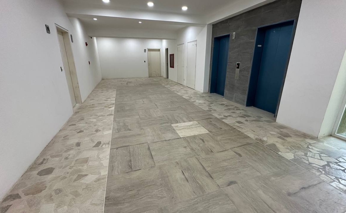 Apartamento en Venta en La Lagunita, Caracas – 180m², 3 Habitaciones + Servicio, 3 Baños y 3 Puestos de Estacionamiento