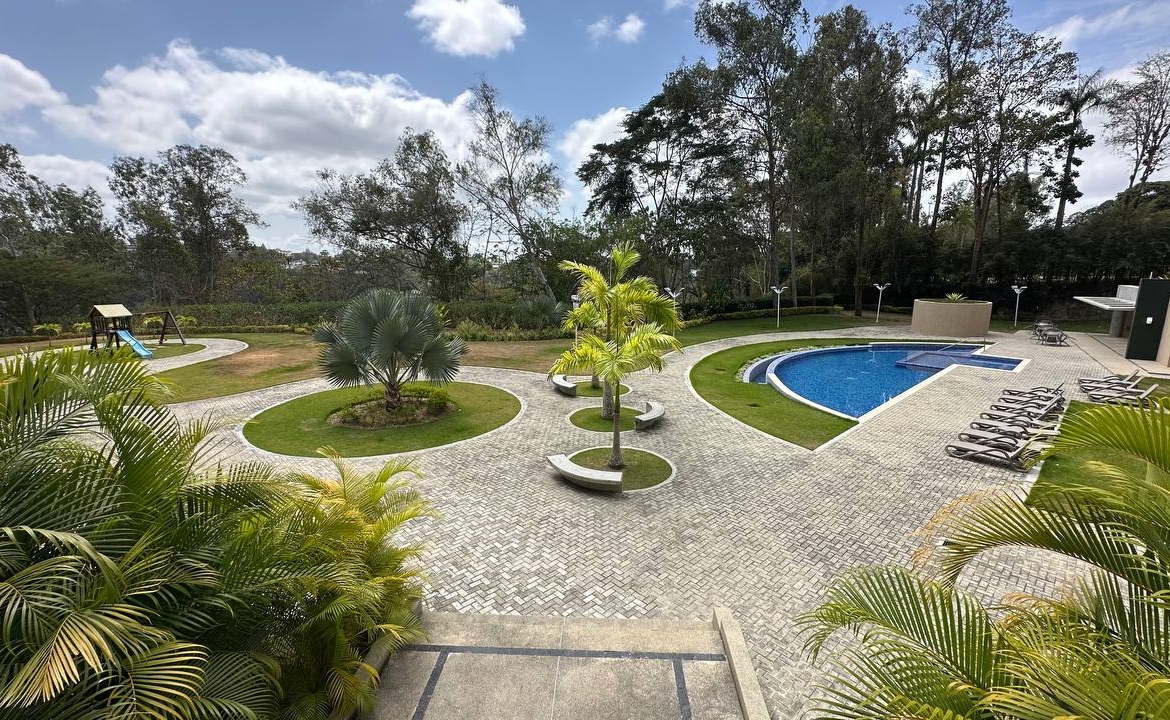 Apartamento en Venta en La Lagunita, Caracas – 180m², 3 Habitaciones + Servicio, 3 Baños y 3 Puestos de Estacionamiento