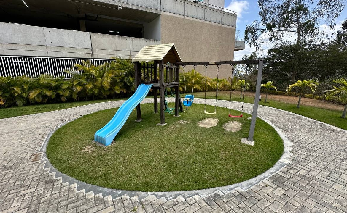 Apartamento en Venta en La Lagunita, Caracas – 180m², 3 Habitaciones + Servicio, 3 Baños y 3 Puestos de Estacionamiento