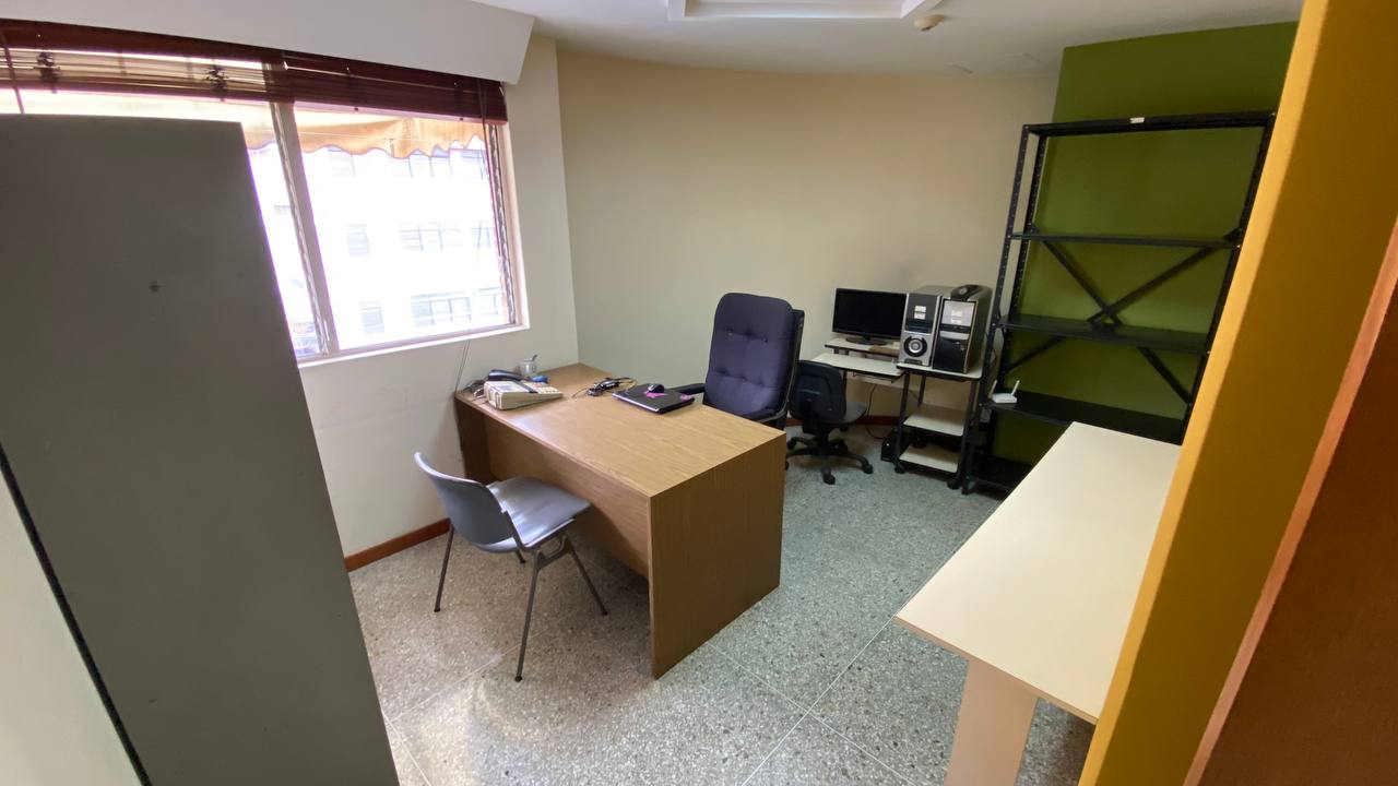 La Urbina-Piso Industrial-Areas (14) Piso Industrial en Alquiler en La Urbina, Caracas – 533m², 5 Baños y 3 Puestos de Estacionamiento