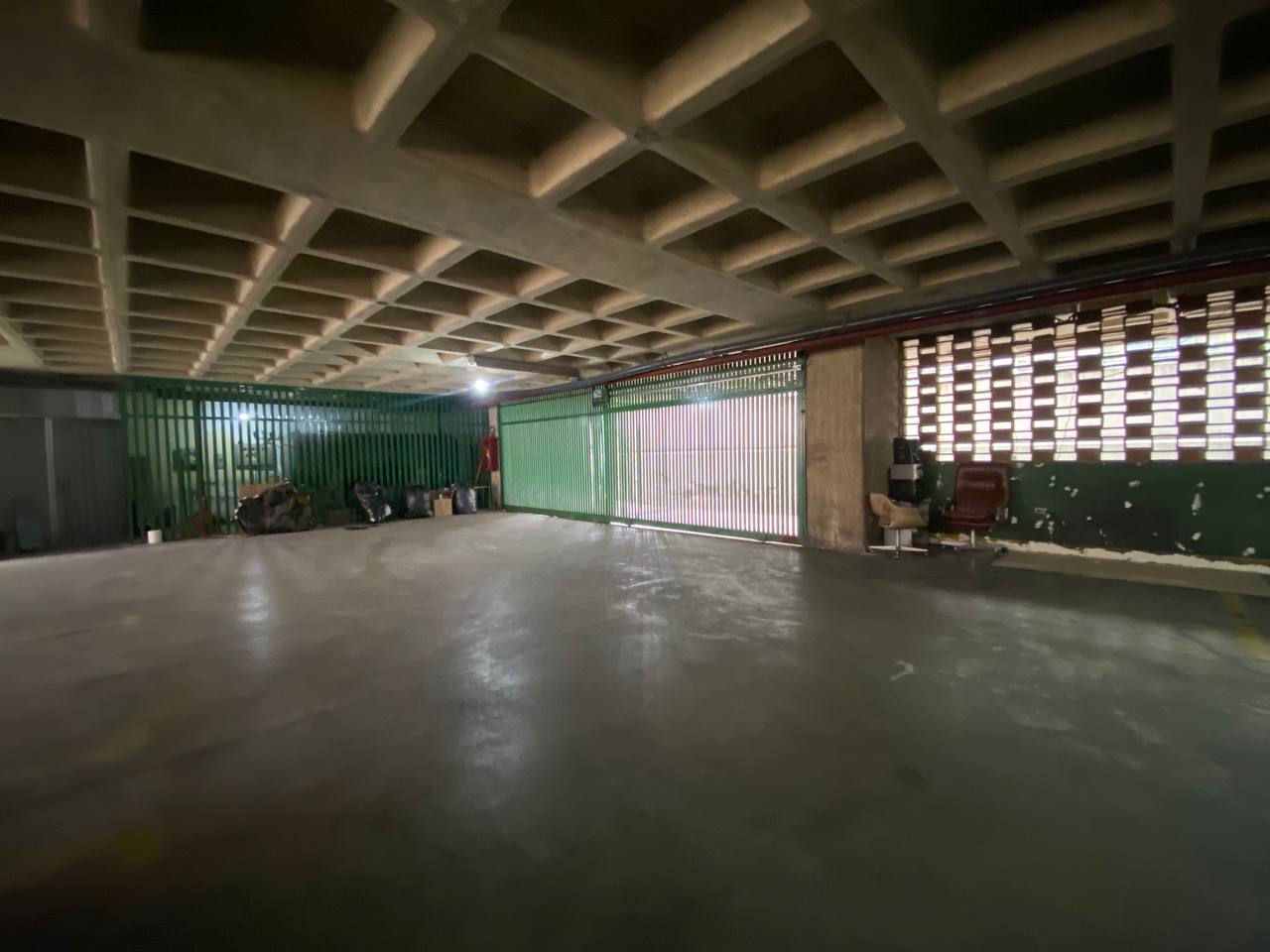 La Urbina-Piso Industrial-Areas Piso Industrial en Alquiler en La Urbina, Caracas – 533m², 5 Baños y 3 Puestos de Estacionamiento