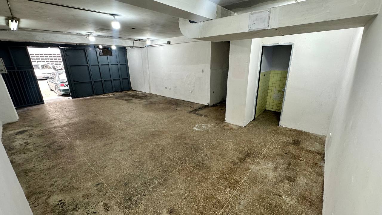 Local Comercial en Venta en Capuchinos, San Juan – 57m² y 1 Baño