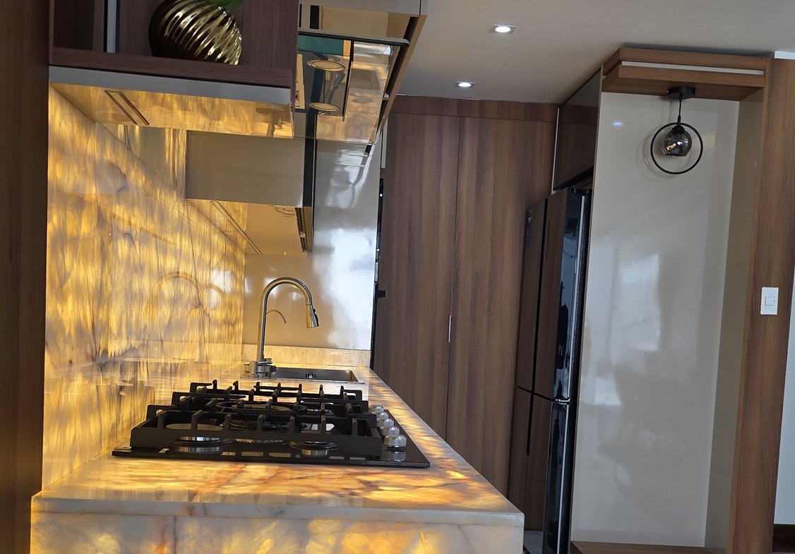 Apartamento en Venta en Los Palos Grandes, Caracas – 105m², 2 Habitaciones, 2 Baños y 1 Puesto de Estacionamiento