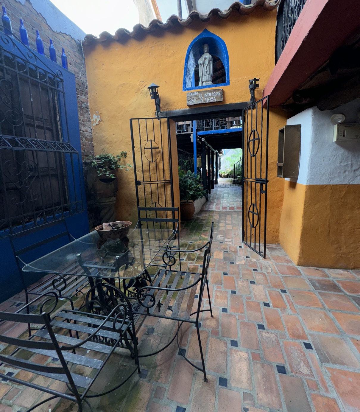 Merida-Restaurant7 Local-Restaurant en Venta en Mérida, Venezuela – 321m², 3 Baños y 2 Niveles Comerciales