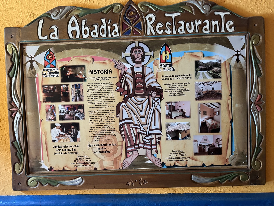 Merida-Restaurant8 Local-Restaurant en Venta en Mérida, Venezuela – 321m², 3 Baños y 2 Niveles Comerciales