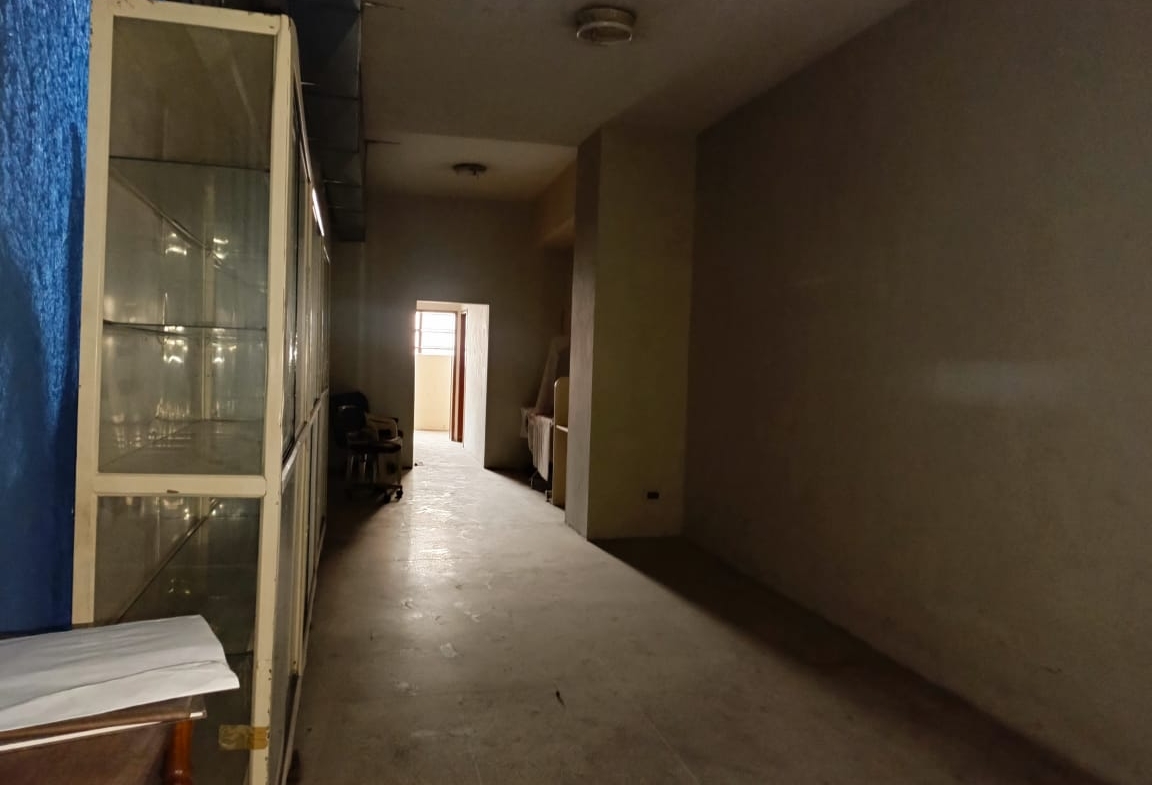Local Comercial en Venta en Santa Rosalía, Caracas – 66m² y 2 Baños