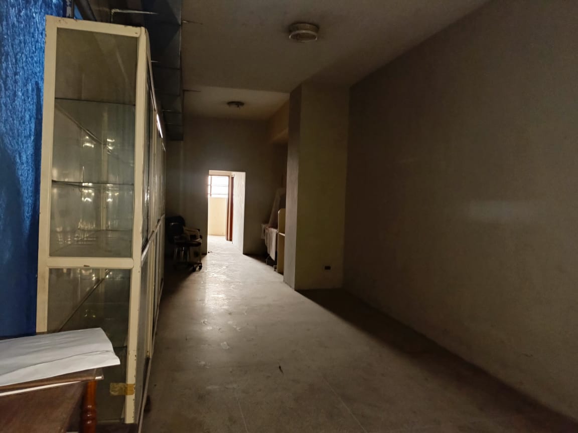 Santa Rosalia-Local (4) Local Comercial en Venta en Santa Rosalía, Caracas – 66m² y 2 Baños