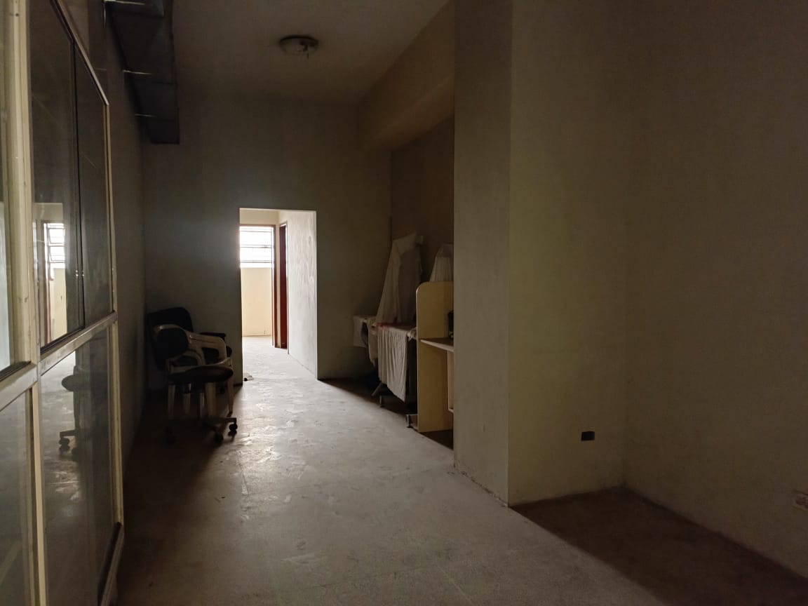 Santa Rosalia-Local Local Comercial en Venta en Santa Rosalía, Caracas – 66m² y 2 Baños